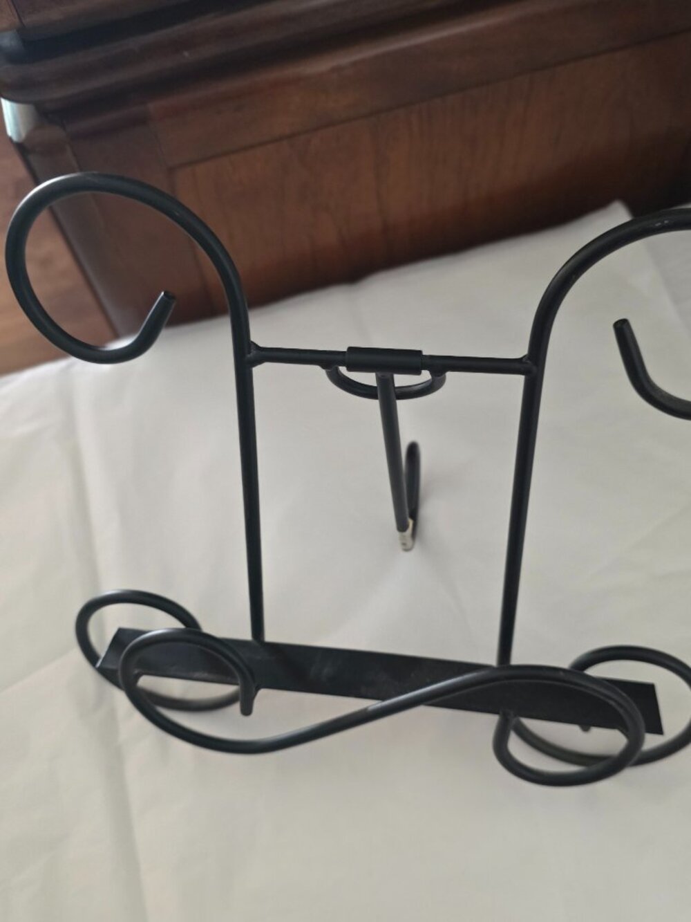 Decorative Wrought Iron Metal Scroll Plate Stand Book Holder Display Easel black